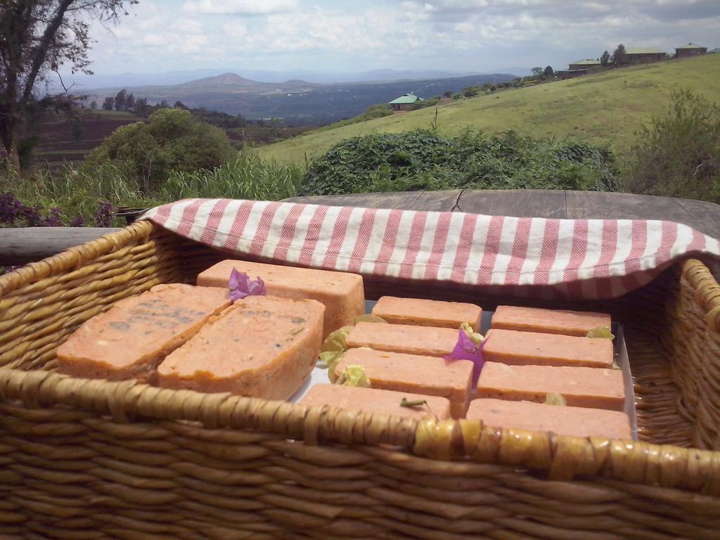 Rhotia Valley Tented Lodge And Children'S Home Karatu Bagian luar foto