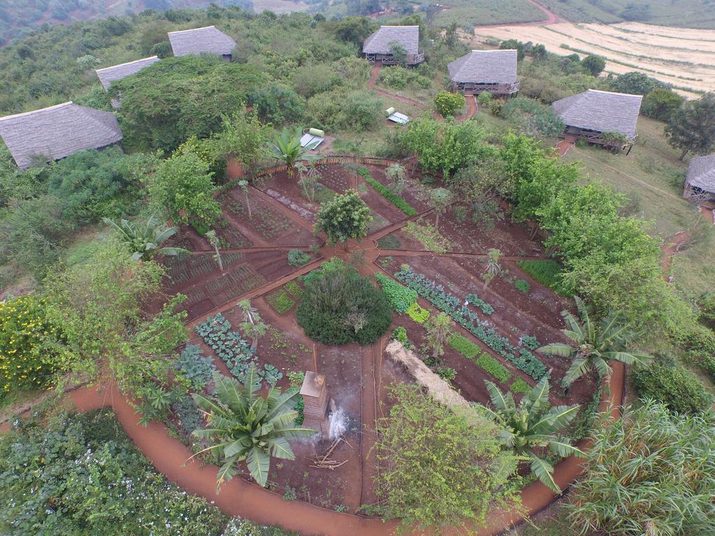 Rhotia Valley Tented Lodge And Children'S Home Karatu Bagian luar foto