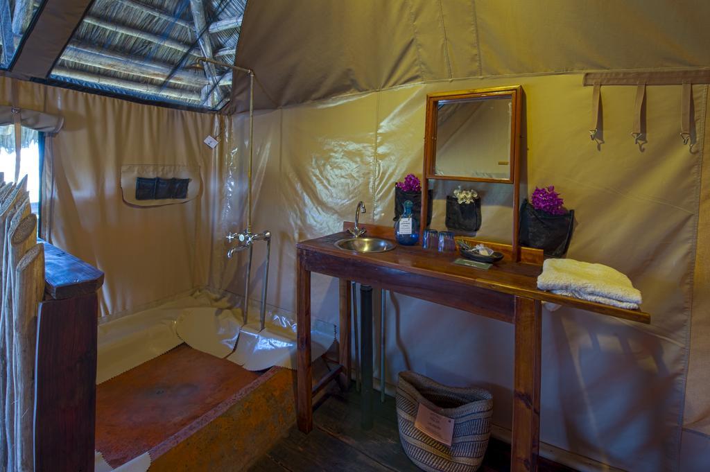 Rhotia Valley Tented Lodge And Children'S Home Karatu Bagian luar foto